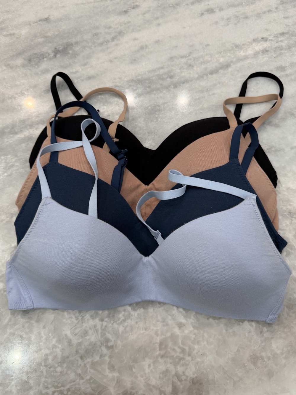 Arizona Body Wirefree Convertible Racerback Bra Bundle (4) Size 36A
